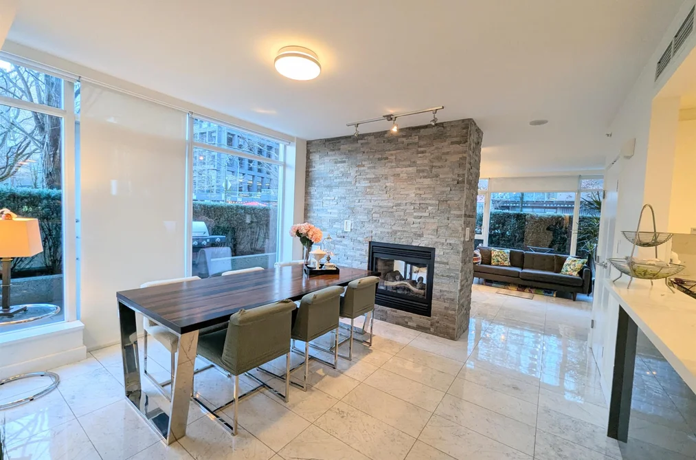 1211 W CORDOVA, Vancouver BC V6C 3P9, Vancouver BC — Residential for Sale - Photo 3