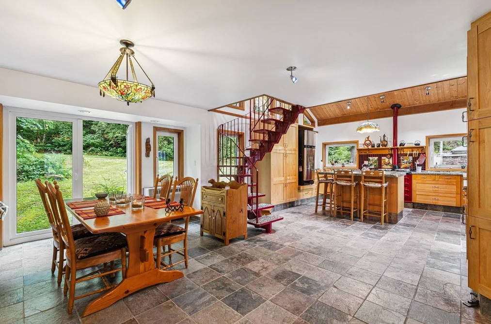 12 & 13 COLDWELL BEACH, North Vancouver BC V0V 0V0, North Vancouver BC — Residential for Sale — Photo 12 of 35