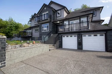 12136 100a Ave, Surrey, BC - MLS: R3143317