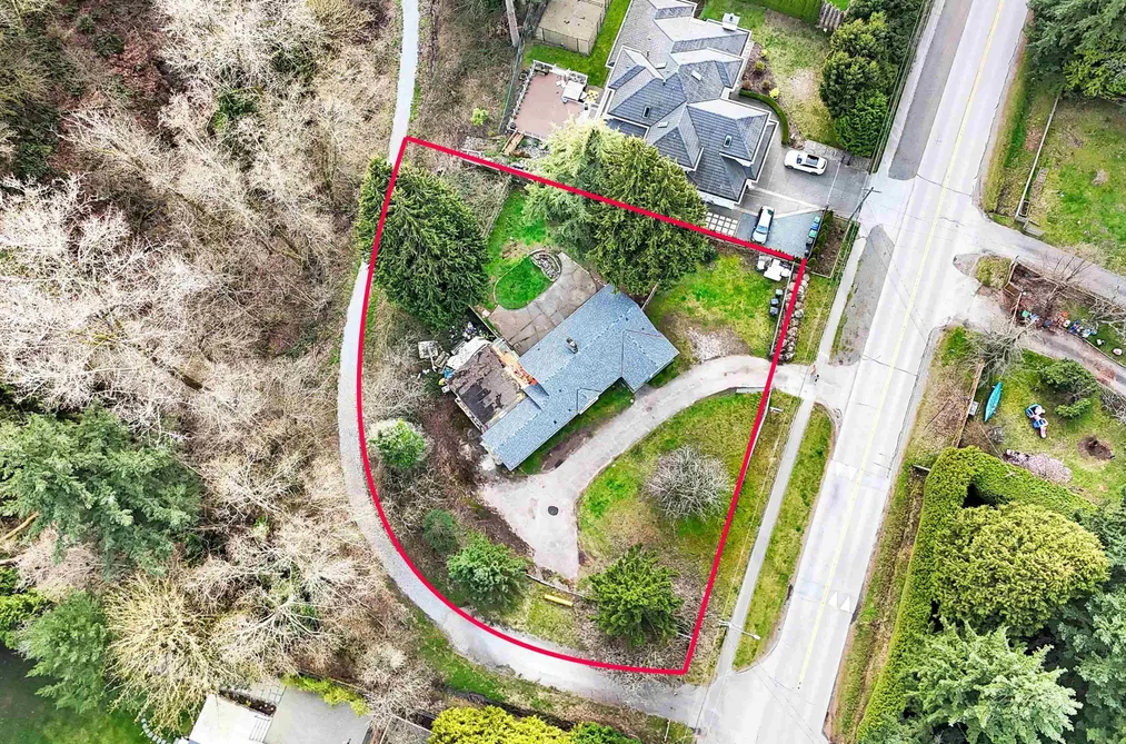 House for sale at 12136 New Mclellan Road Surrey British Columbia - MLS: R3115437