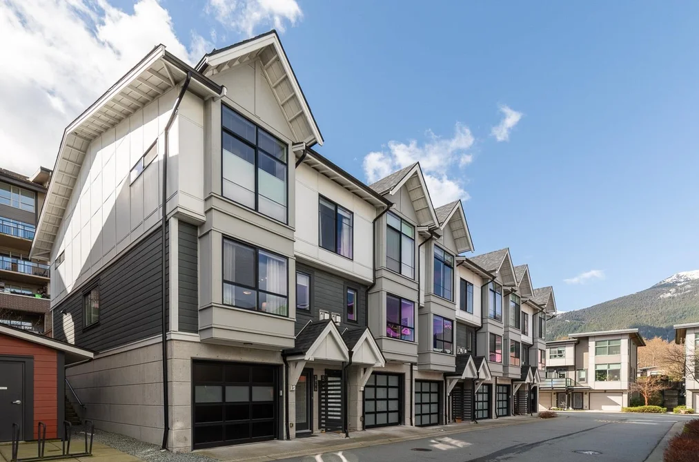 Townhouse for sale at 1214 Granite Drive Squamish British Columbia - MLS: R3100422