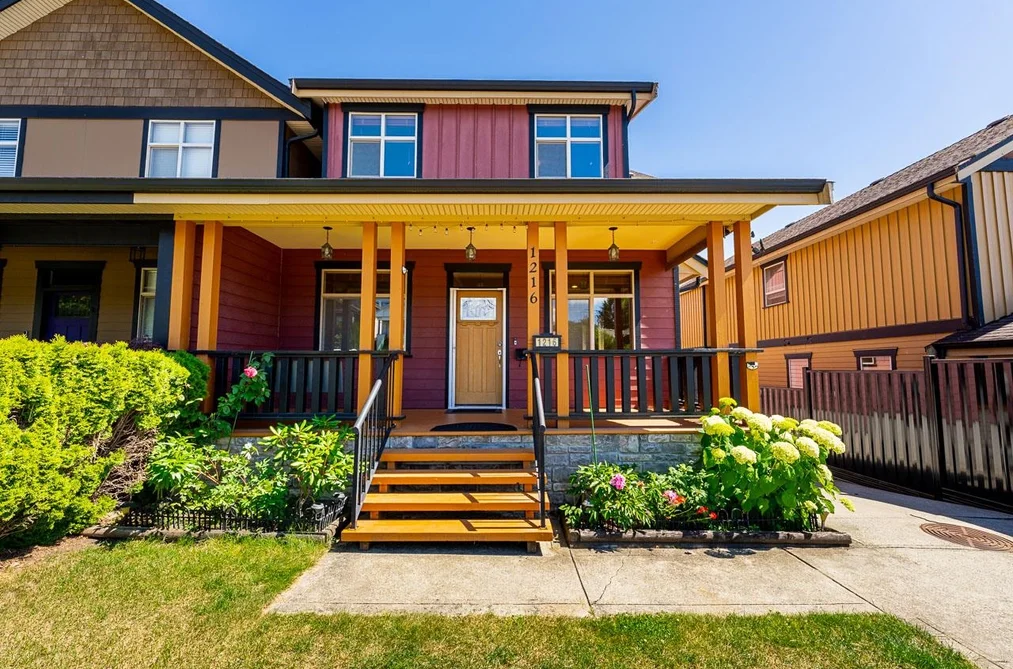 1216 NANAIMO STREET, New Westminster BC V3M 2E9, New Westminster BC — Residential for Sale — Photo 1 of 29