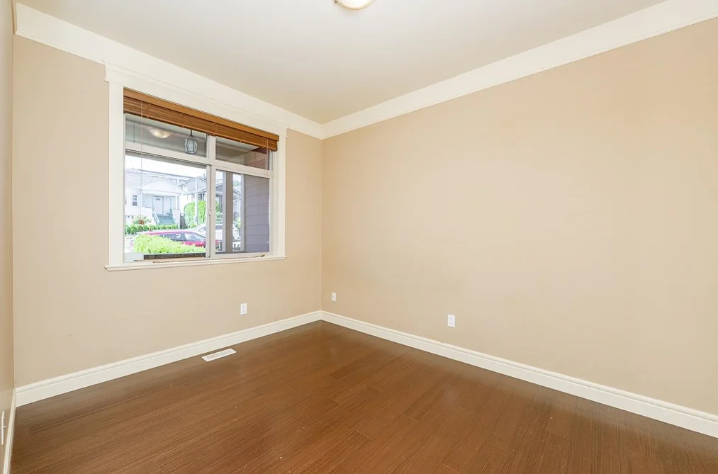 1216 NANAIMO STREET, New Westminster BC V3M 2E9, New Westminster BC — Residential for Sale — Photo 10 of 29