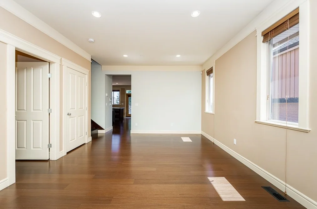 1216 NANAIMO STREET, New Westminster BC V3M 2E9, New Westminster BC — Residential for Sale — Photo 4 of 29