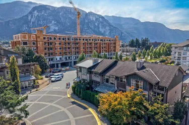 1216 Village Green Way, Squamish, BC - MLS: R3177202