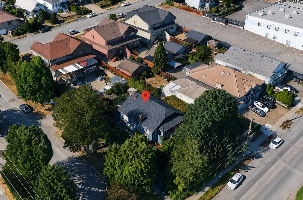 1217 SIXTH AVENUE, New Westminster BC V3M 2C1, New Westminster BC — Residential for Sale - Photo 2