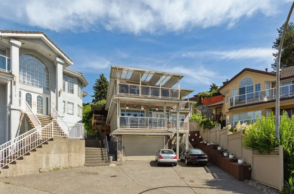 House for sale at 12182 101b Avenue Surrey British Columbia - MLS: R3076760