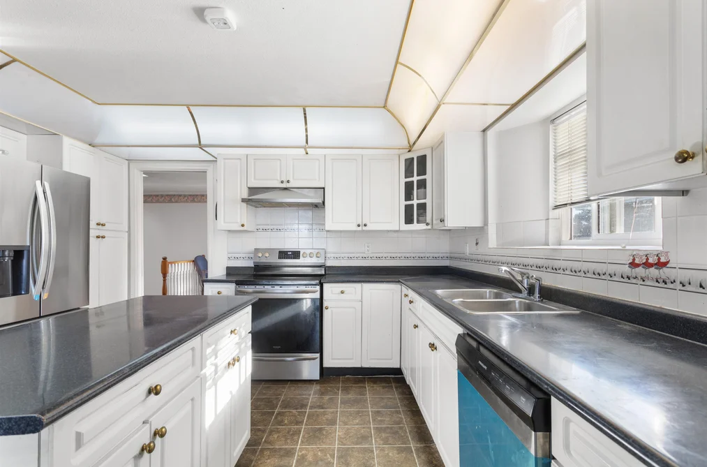 12185 98A AVENUE, Surrey BC V3V 7S5, Surrey BC — Residential for Sale - Photo 6