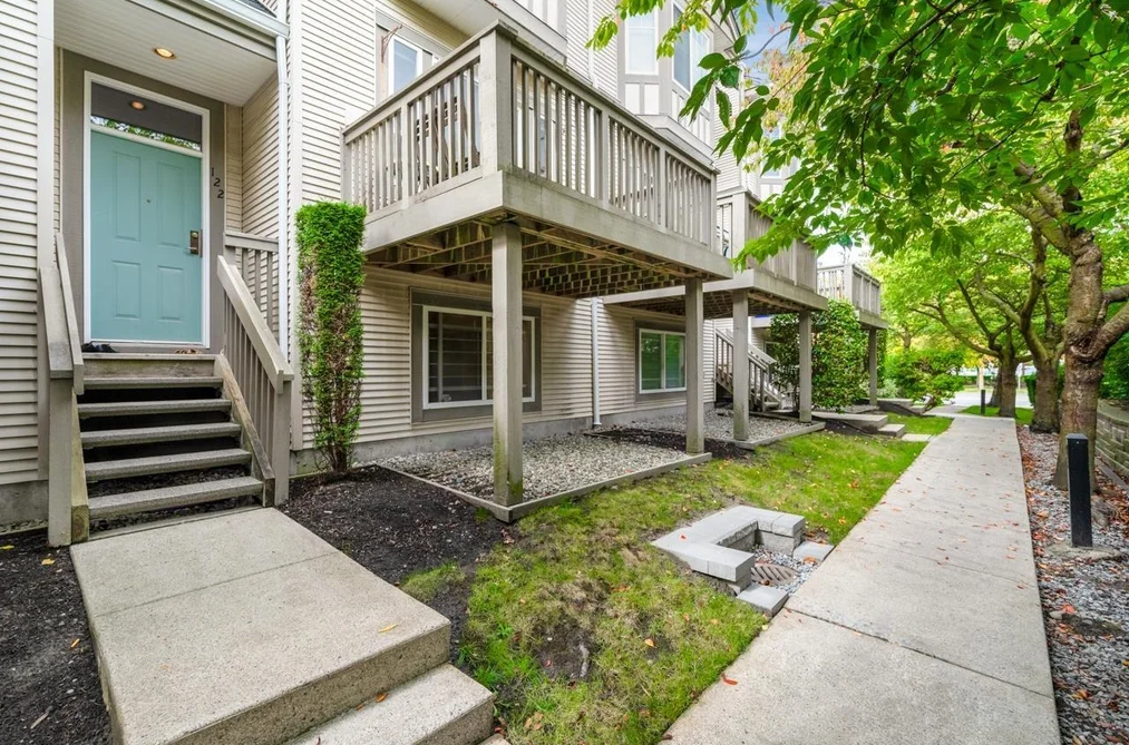 122 3880 WESTMINSTER HIGHWAY, Richmond BC V7C 5S1, Richmond BC — Residential for Sale - Photo 2