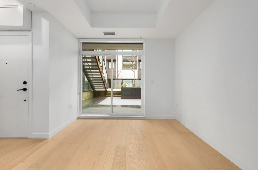 122 650 E 2ND STREET, North Vancouver BC V7L 1E3, North Vancouver BC — Residential for Sale - Photo 5