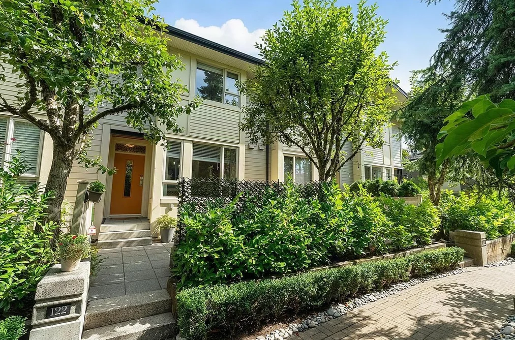 Townhouse for sale at 122 9229 University Crescent Burnaby British Columbia - MLS: R3162259