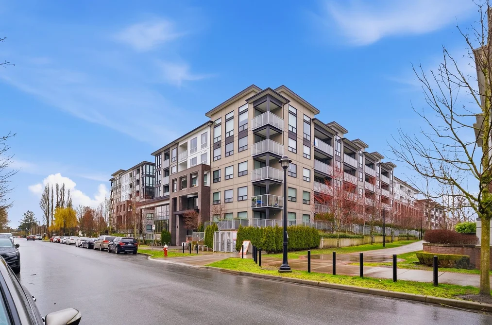 Condo for sale at 122 9233 Odlin Road Richmond British Columbia - MLS: R3124215