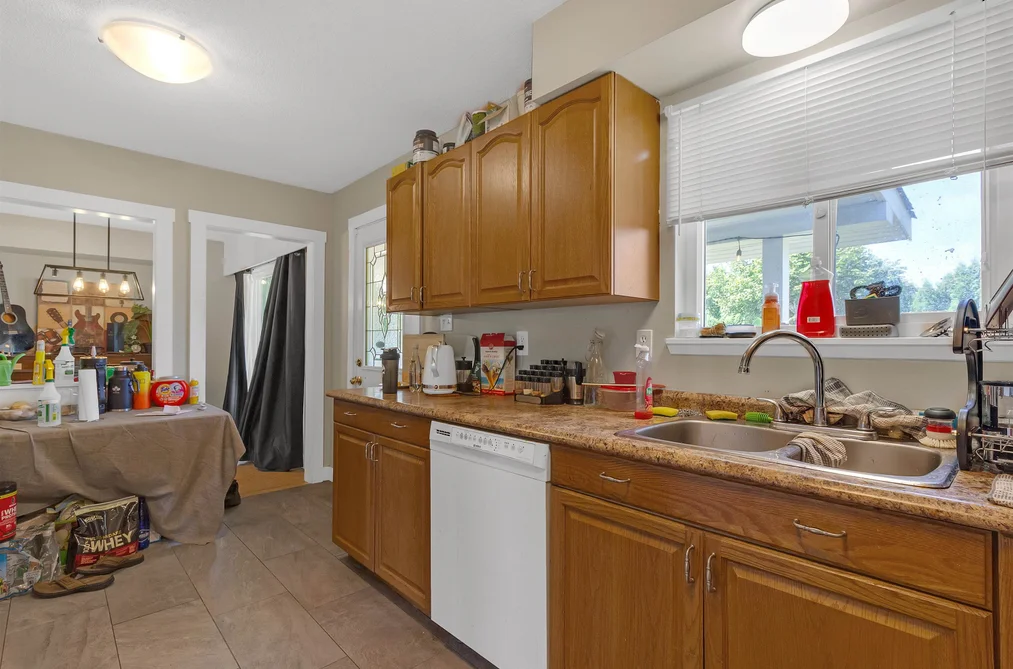 12209 221 STREET, Maple Ridge BC V2X 5T4, Maple Ridge BC — Residential for Sale - Photo 7