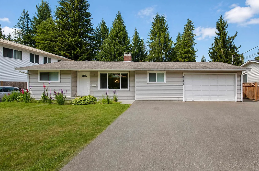 House for sale at 12209 Skillen Street Maple Ridge British Columbia - MLS: R3150015