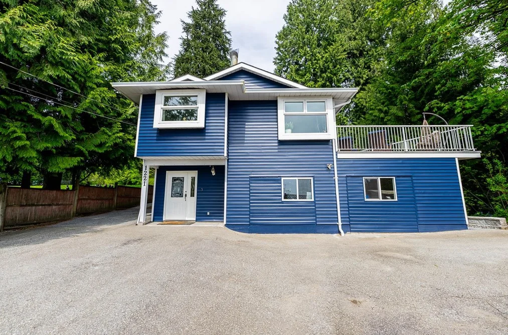 House for sale at 1221 Rochester Avenue Coquitlam British Columbia - MLS: R3117772