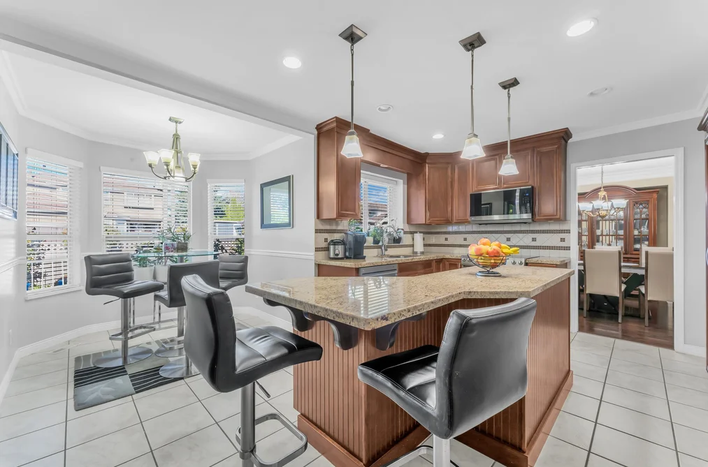 12231 63A Avenue, Surrey, BC - House for Sale - Photo 16 of 40