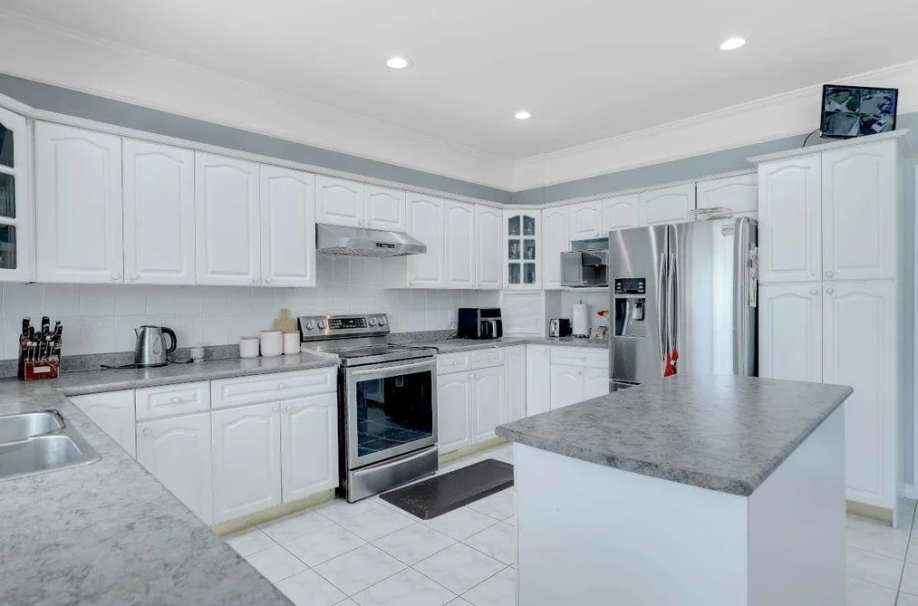 12242 98A AVENUE, Surrey BC V3V 7S5, Surrey BC — Residential for Sale — Photo 14 of 40