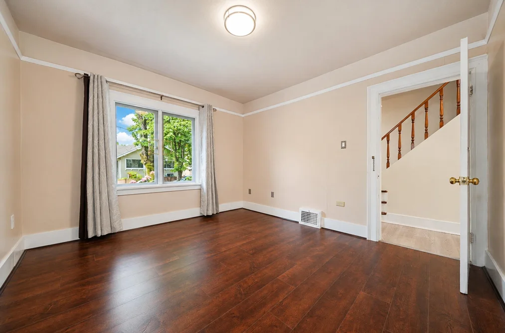 1225 W 26TH AVENUE, Vancouver BC V6H 2A8, Vancouver BC — Residential for Sale — Photo 6 of 38