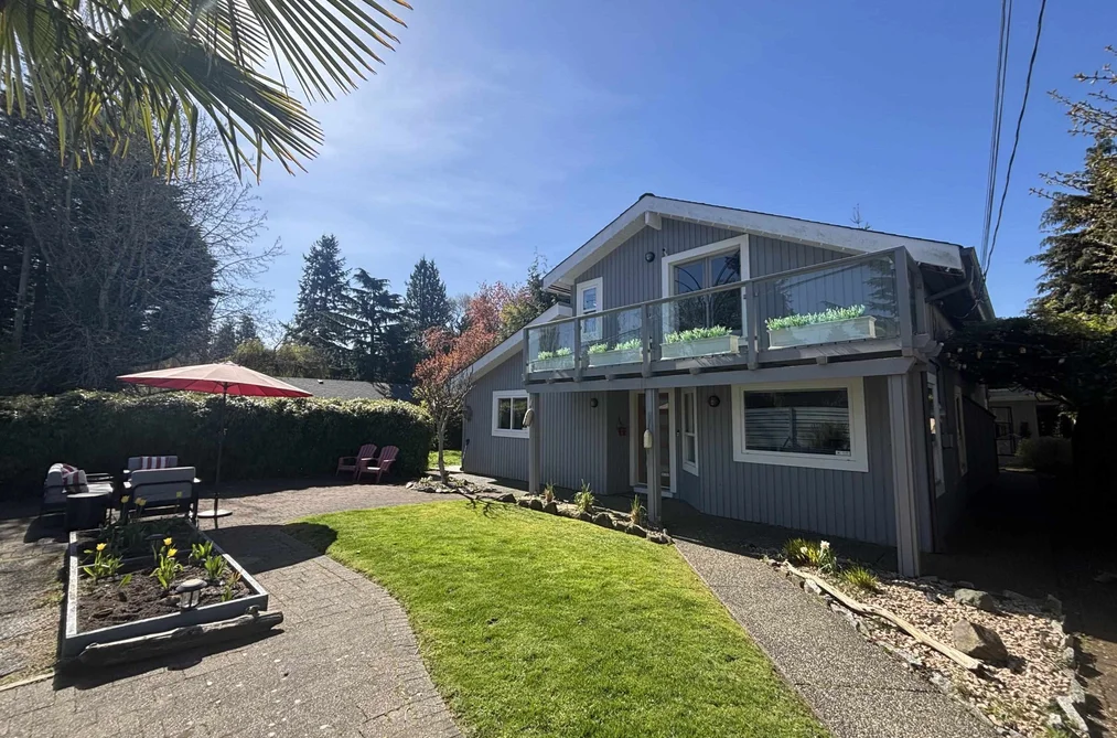 House for sale at 12272 Agar Street Surrey British Columbia - MLS: R3121697