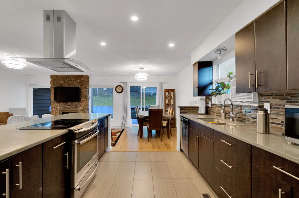 1230 BLUFF DRIVE, Coquitlam BC V3E 1C1, Coquitlam BC — Residential for Sale - Photo 6