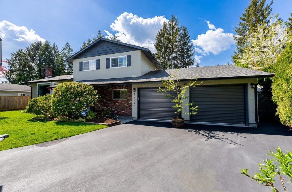 House for sale at 12305 221 Street Maple Ridge British Columbia - MLS: R3124867