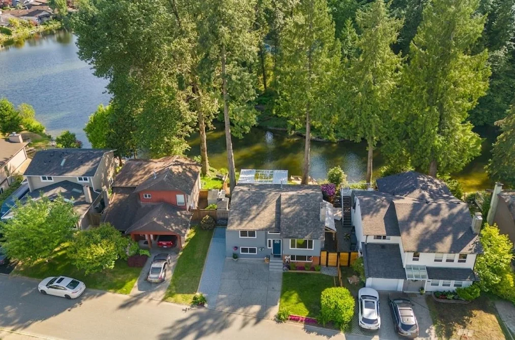 House for sale at 1231 River Drive Coquitlam British Columbia - MLS: R3158919