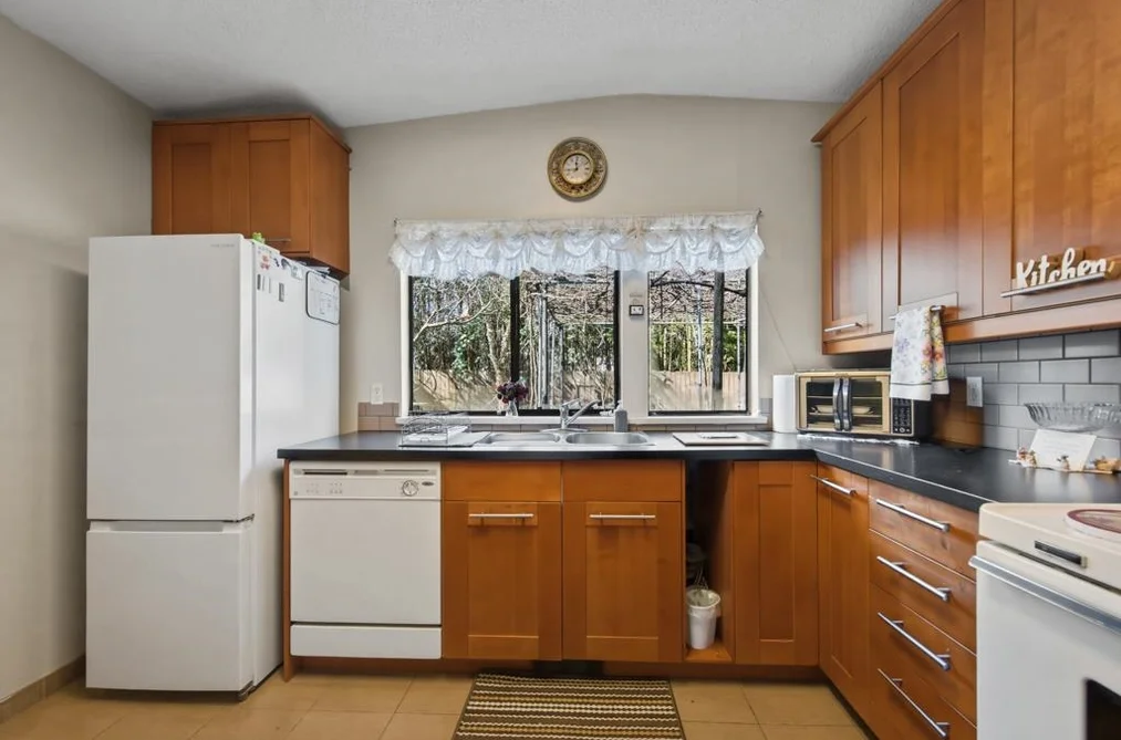 12337 98 AVENUE, Surrey BC V3V 2K2, Surrey BC — Residential for Sale - Photo 4