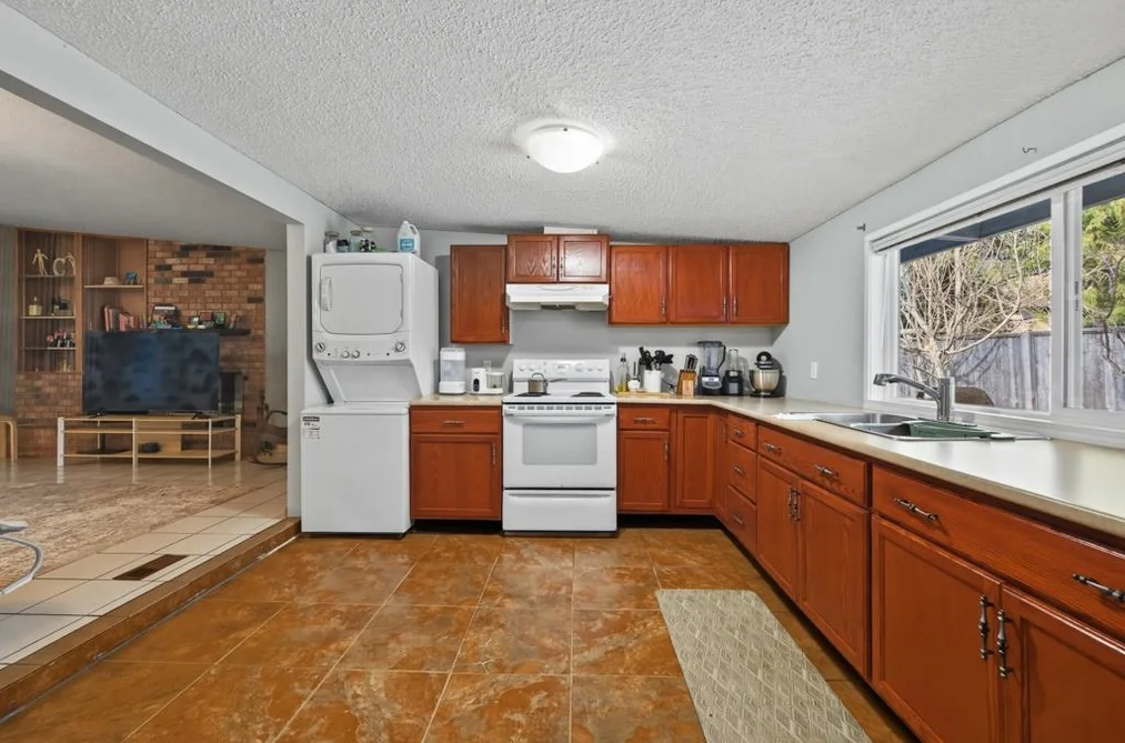 12337 98 AVENUE, Surrey BC V3V 2K2, Surrey BC — Residential for Sale - Photo 5