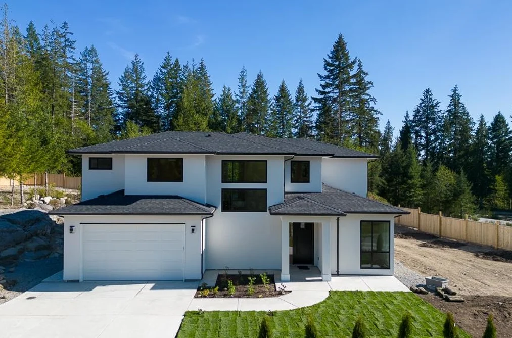 House for sale at 1234-1236 Castle Road Gibsons British Columbia - MLS: R3100515