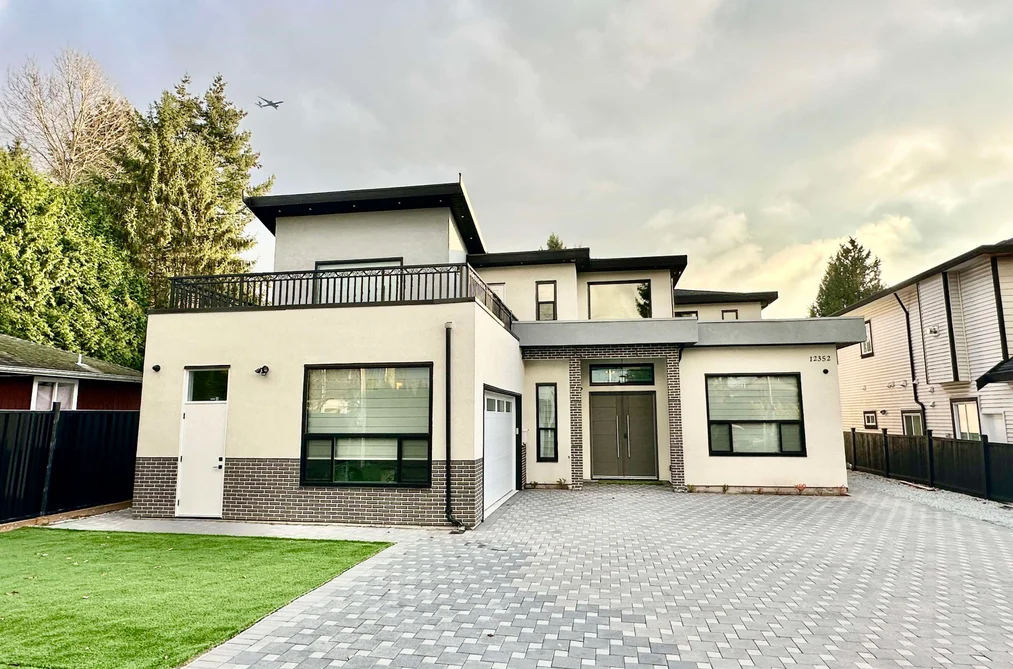 House for sale at 12352 96 Avenue Surrey British Columbia - MLS: R3114718