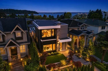1236 Duchess Ave, West Vancouver, BC - MLS: R3137474