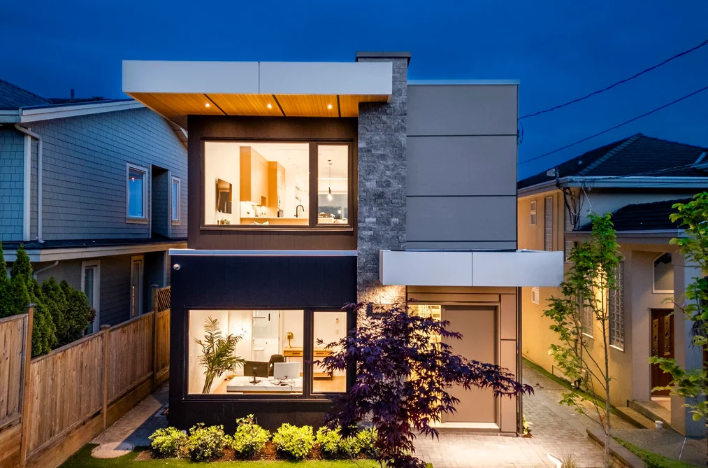 1236 DUCHESS AVENUE, West Vancouver BC V7T 1H4, West Vancouver BC — Residential for Sale - Photo 2