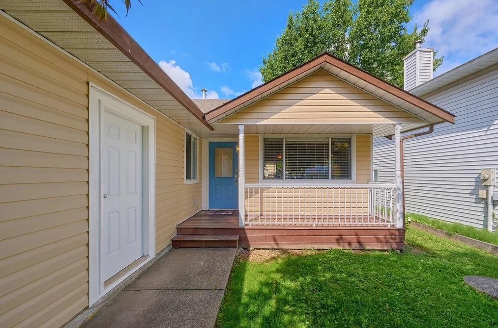 12361 N GREENWELL STREET STREET, Maple Ridge, BC — Residential for Sale — Photo 2 of 25