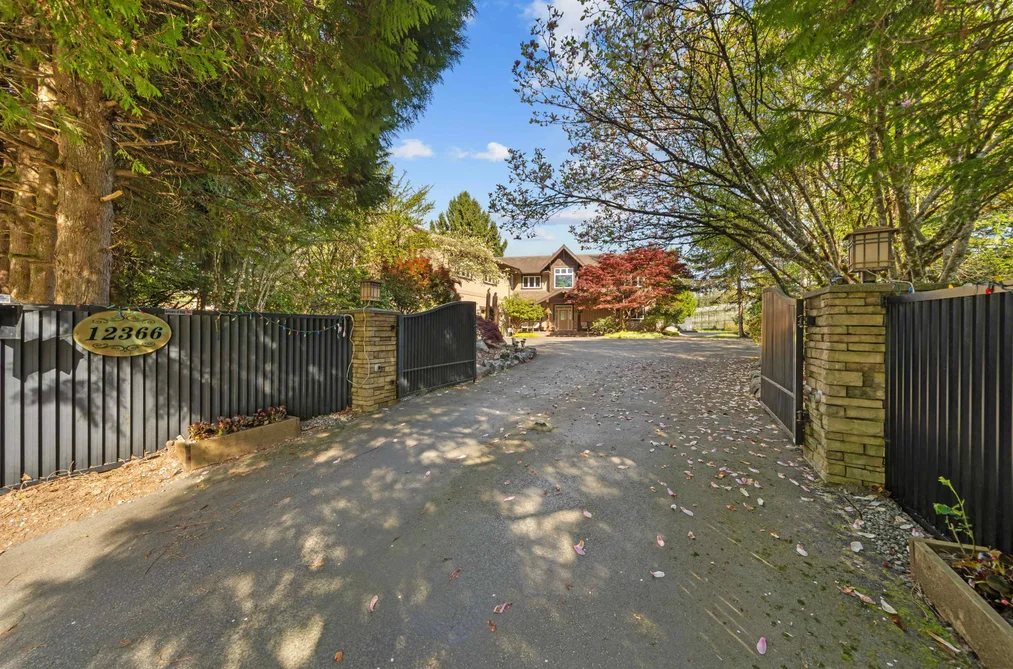 12366 240 STREET STREET, Maple Ridge BC V4R 1N3, Maple Ridge BC — Residential for Sale - Photo 2
