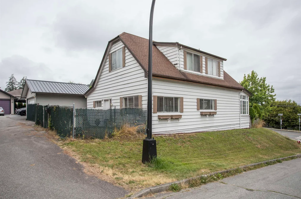 House for sale at 12393 Gray Street Maple Ridge British Columbia - MLS: R3141394