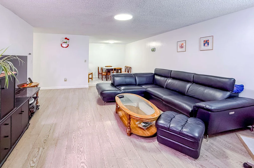 124 9101 HORNE STREET, Burnaby BC V3N 4M3, Burnaby BC — Residential for Sale - Photo 2