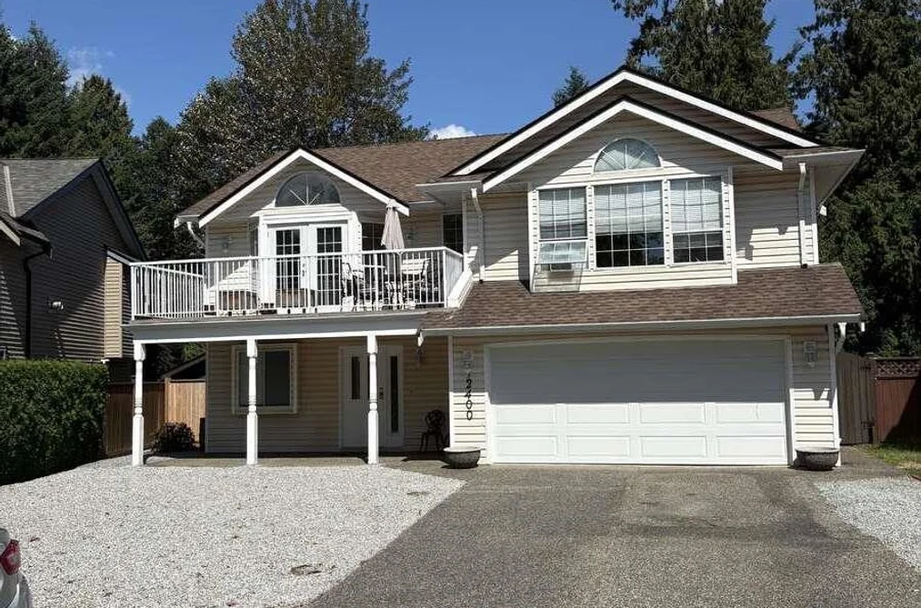 12400 NIKOLA STREET, Pitt Meadows BC V3Y 2K8, Pitt Meadows BC — Residential for Sale - Photo 2