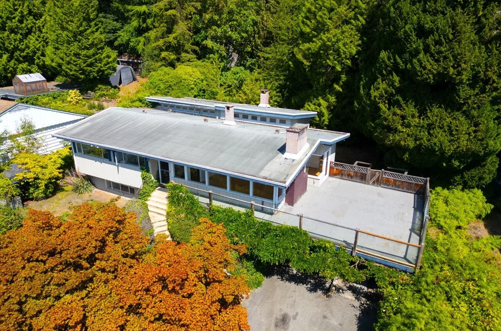 House for sale at 1241 Nepal Crescent West Vancouver British Columbia - MLS: R3155843