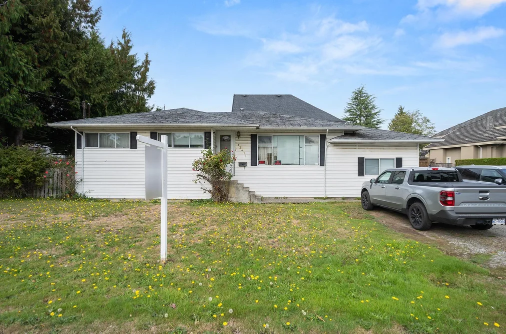 12411 78 AVENUE, Surrey BC V3W 2X5, Surrey BC — Residential for Sale - Photo 2