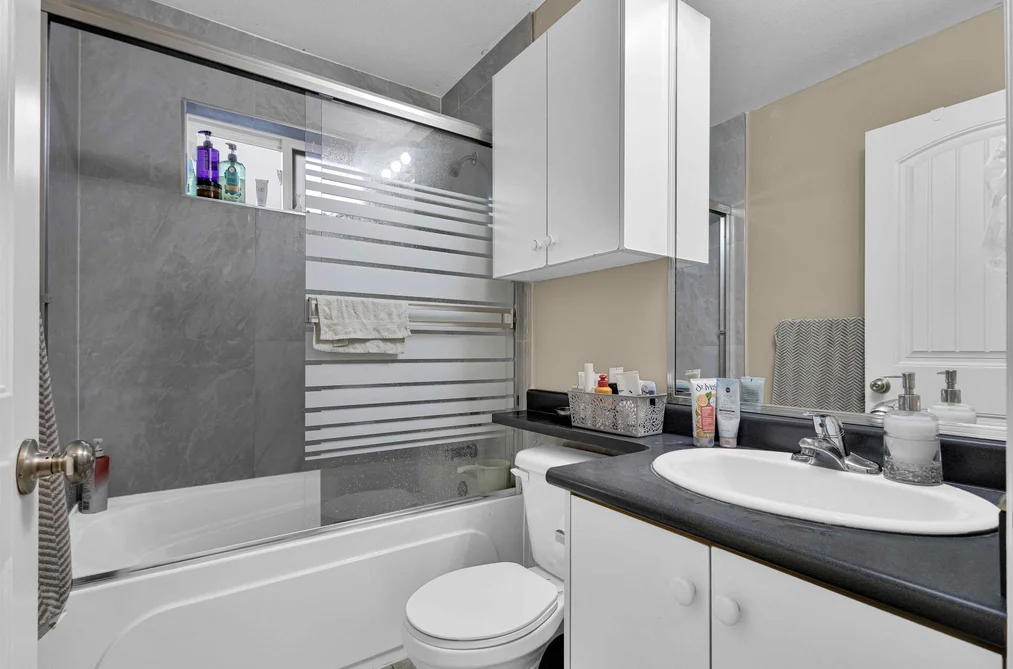 12420 90A AVENUE, Surrey BC V3V 6T3, Surrey BC — Residential for Sale — Photo 35 of 40
