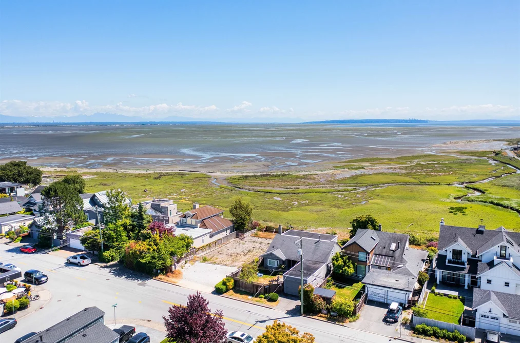 Property for sale at 1244 Beach Grove Road Delta British Columbia - MLS: R3141136