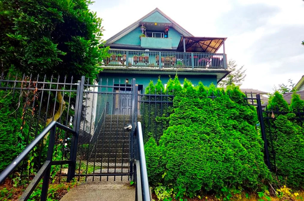 House for sale at 1244 E 8th Avenue Vancouver British Columbia - MLS: R3143514