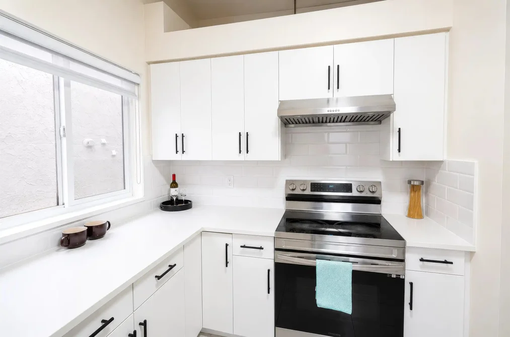 12458 76B AVENUE, Surrey BC V3W 7W6, Surrey BC — Residential for Sale — Photo 5 of 14
