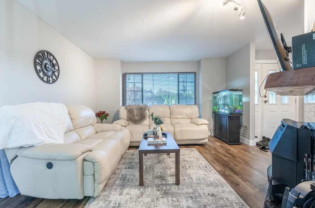12492 205 STREET, Maple Ridge BC V3X 0A9, Maple Ridge BC — Residential for Sale - Photo 3