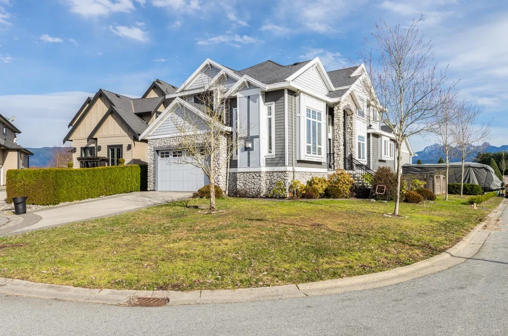 12493 Davenport Dr, Maple Ridge, BC - MLS: R3175961
