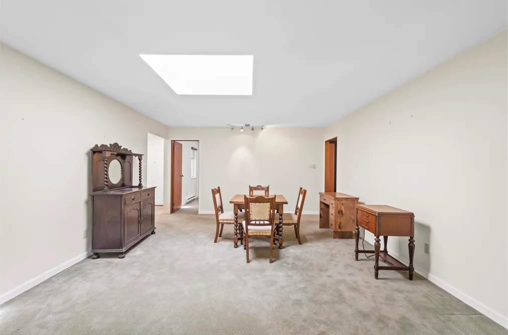 12495 CARLTON STREET, Maple Ridge, BC — Residential for Sale — Photo 10 of 38