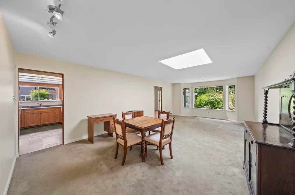 12495 CARLTON STREET, Maple Ridge, BC — Residential for Sale — Photo 4 of 38