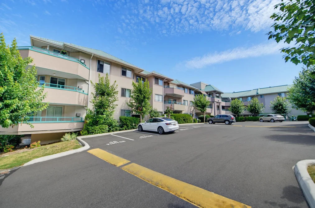 33175 Old Yale Rd Unit 125, Abbotsford, BC - MLS: R3156813