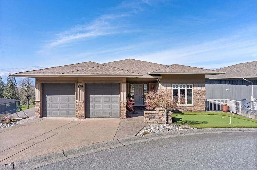 House for sale at 125 51075 Falls Court Chilliwack British Columbia - MLS: R3114898