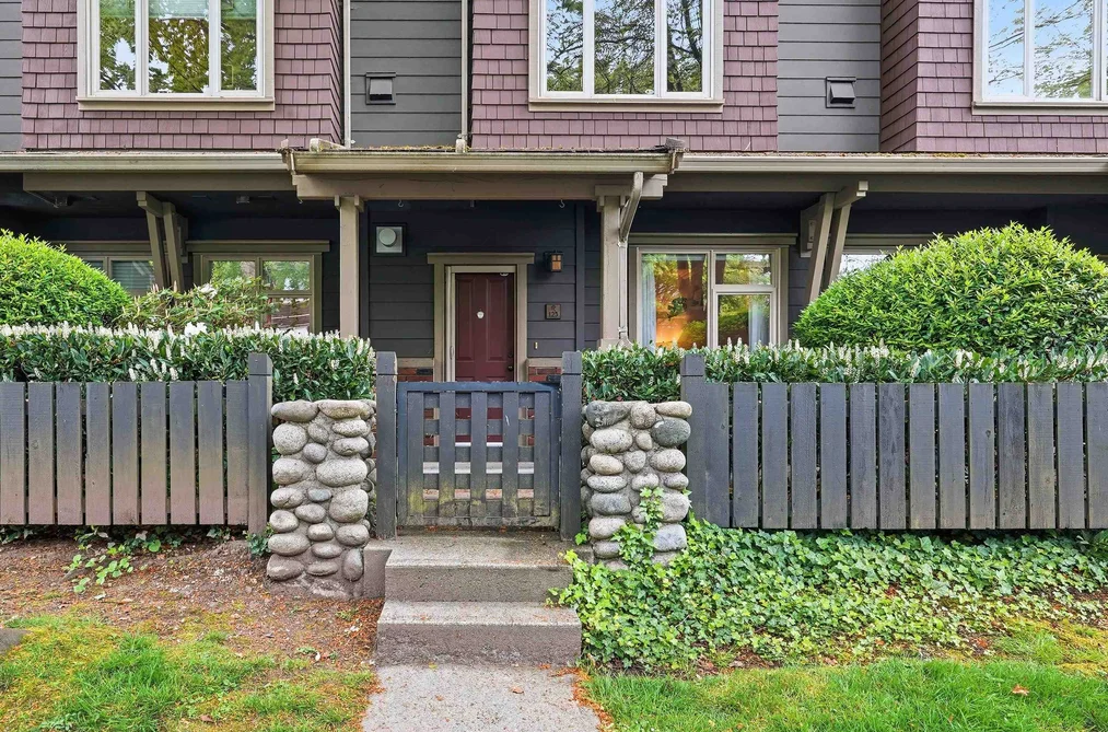 Condo for sale at 125 600 Park Crescent New Westminster British Columbia - MLS: R3117941